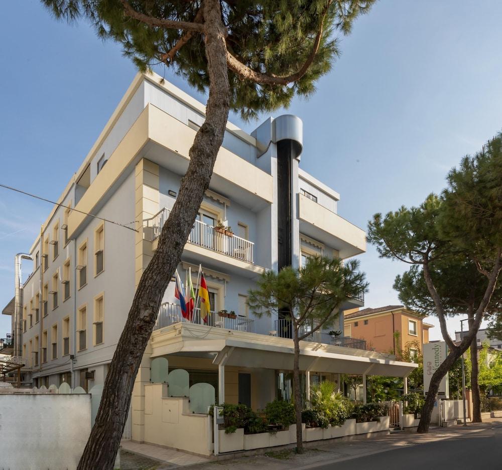 רימיני Hotel Kennedy מראה חיצוני תמונה